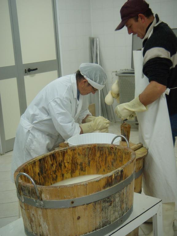 Aia Di Lazzaro Agriturismo Casalbore Buitenkant foto