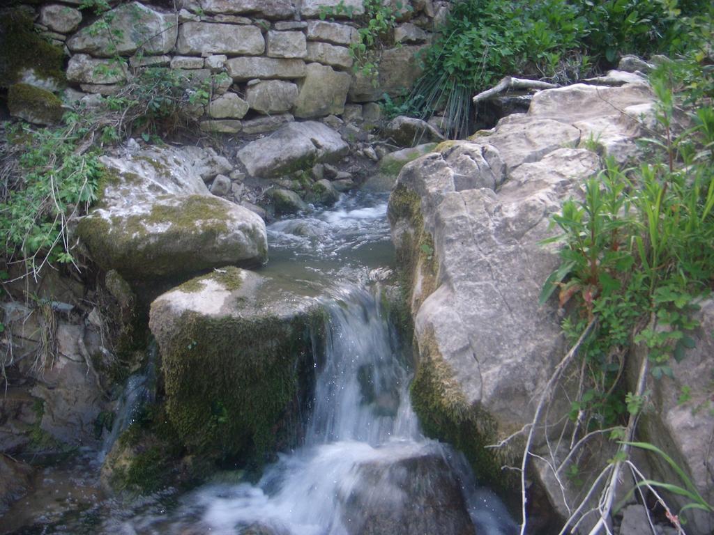 Aia Di Lazzaro Agriturismo Casalbore Buitenkant foto
