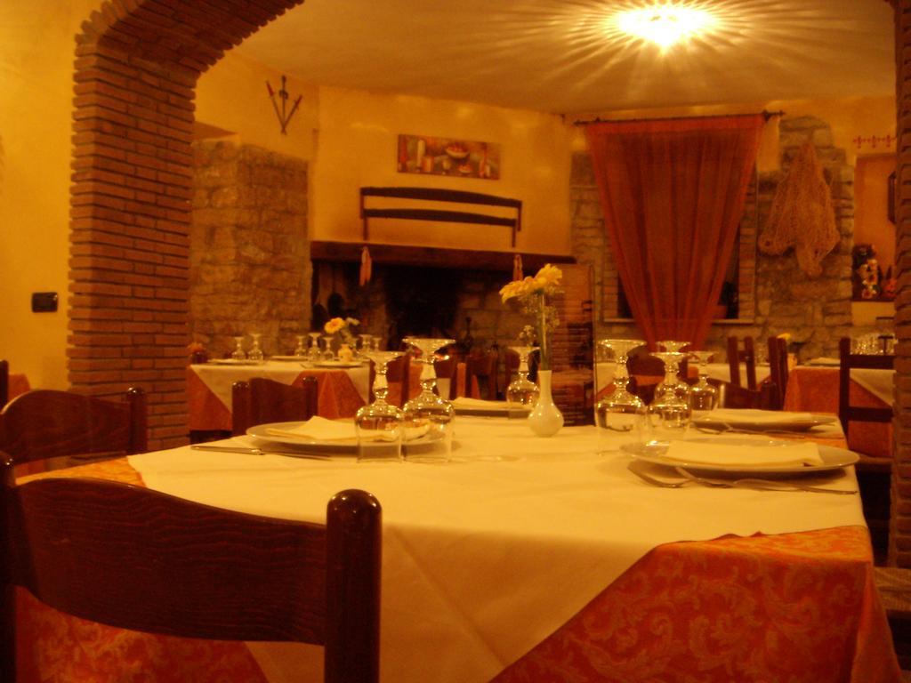 Aia Di Lazzaro Agriturismo Casalbore Buitenkant foto