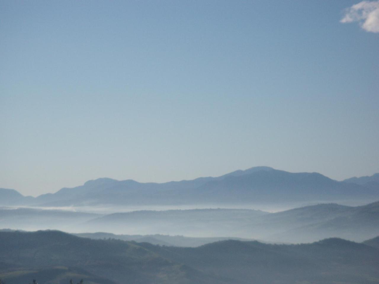 Aia Di Lazzaro Agriturismo Casalbore Buitenkant foto